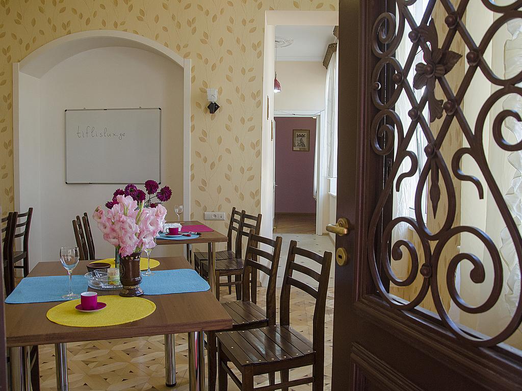 Griboedov Hostel & Suites 트빌리시 외부 사진