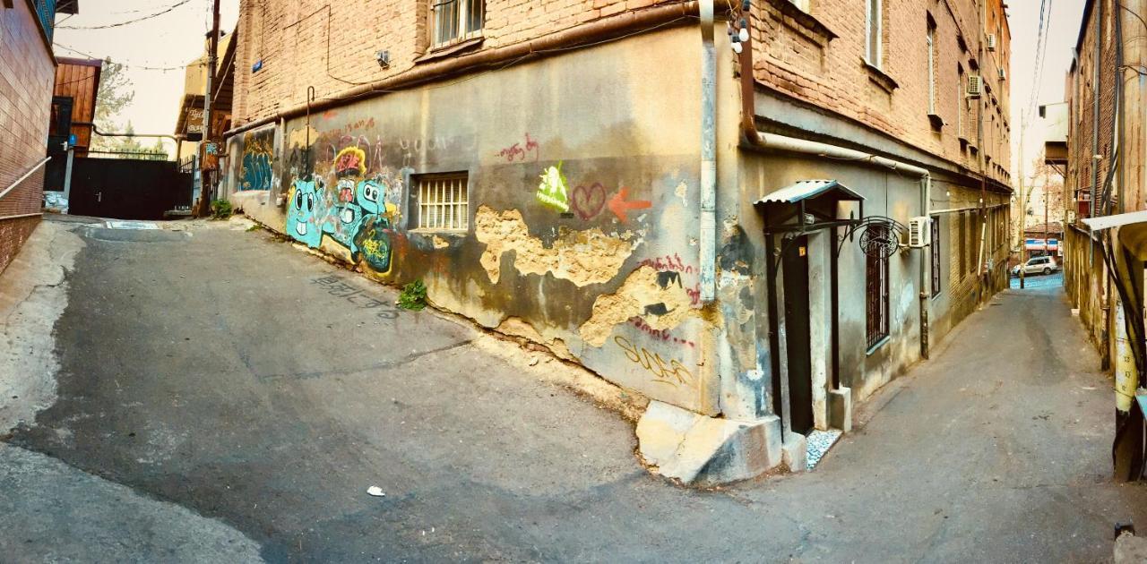 Griboedov Hostel & Suites 트빌리시 외부 사진